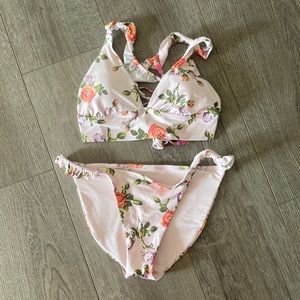 aerie pink bikini swimsuit with flowers, size small.